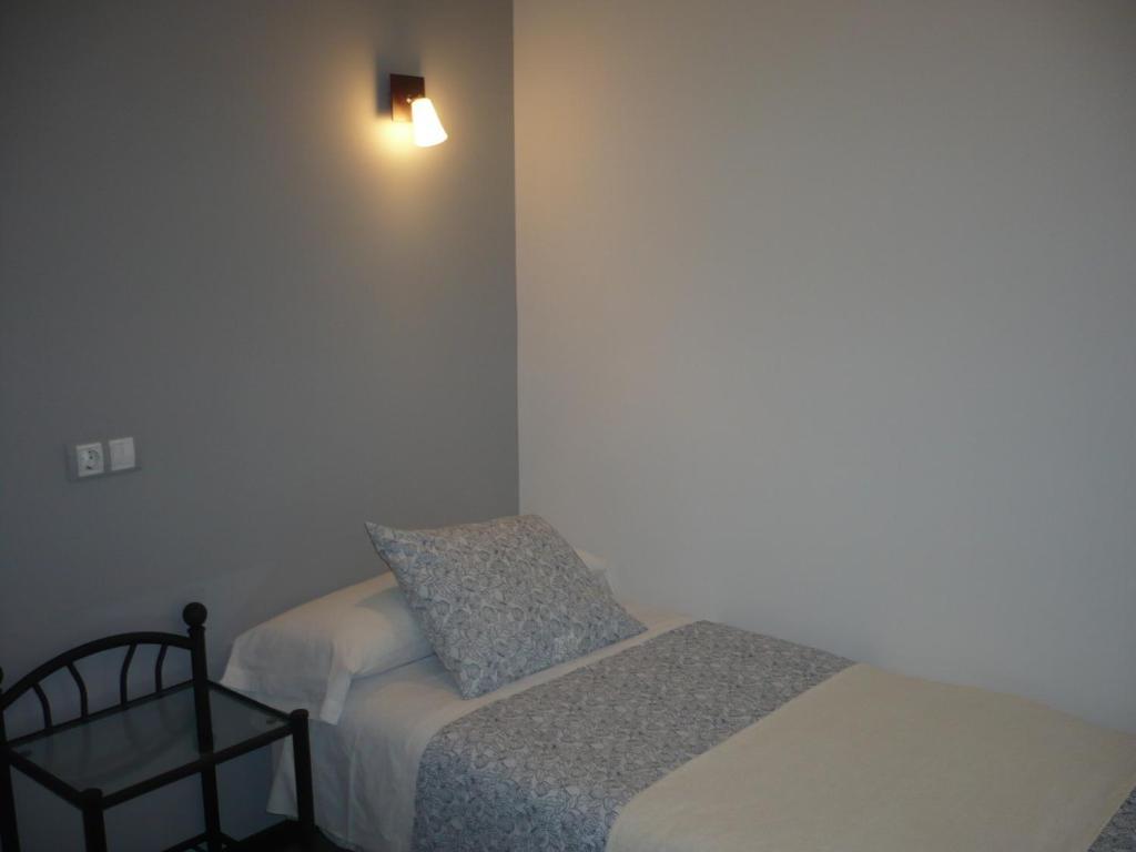 Hostal Cibeles Мадрид Номер фото